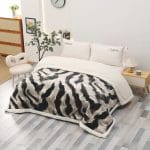 Patura cocolino cu blanita 200 x 230 cm PBE08